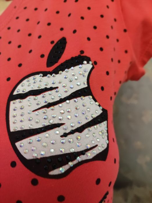 Футболка нарядная