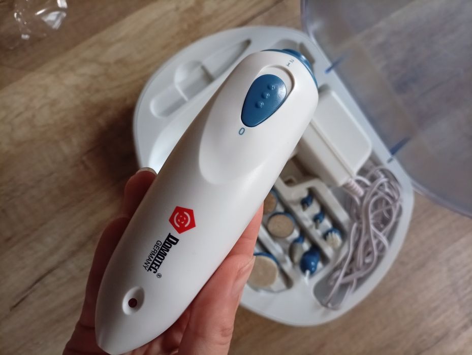 Машинка/ ел. пила за оформяне на маникюр и педикюр