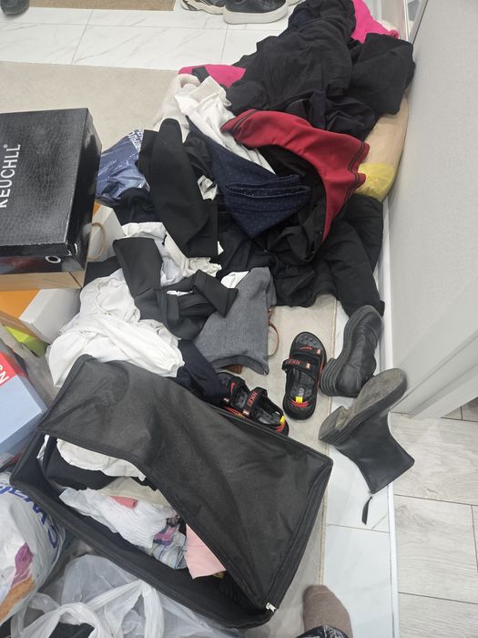 Отдам даром вещи, обувь