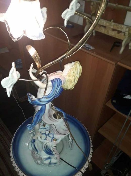 Veioza fantana artizanala din portelan