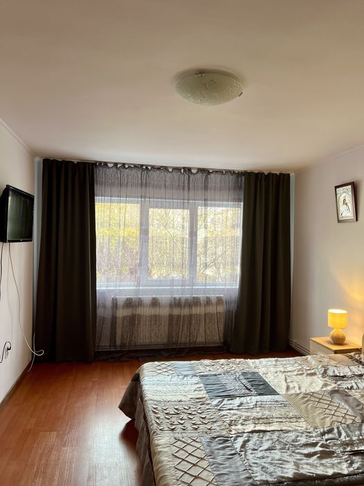 Inchiriez apartament 1 camera