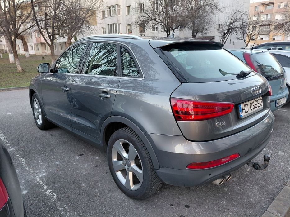 Audi Q3, 20 tdi 140 cp