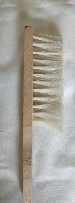 Щетки, кисточки новые .