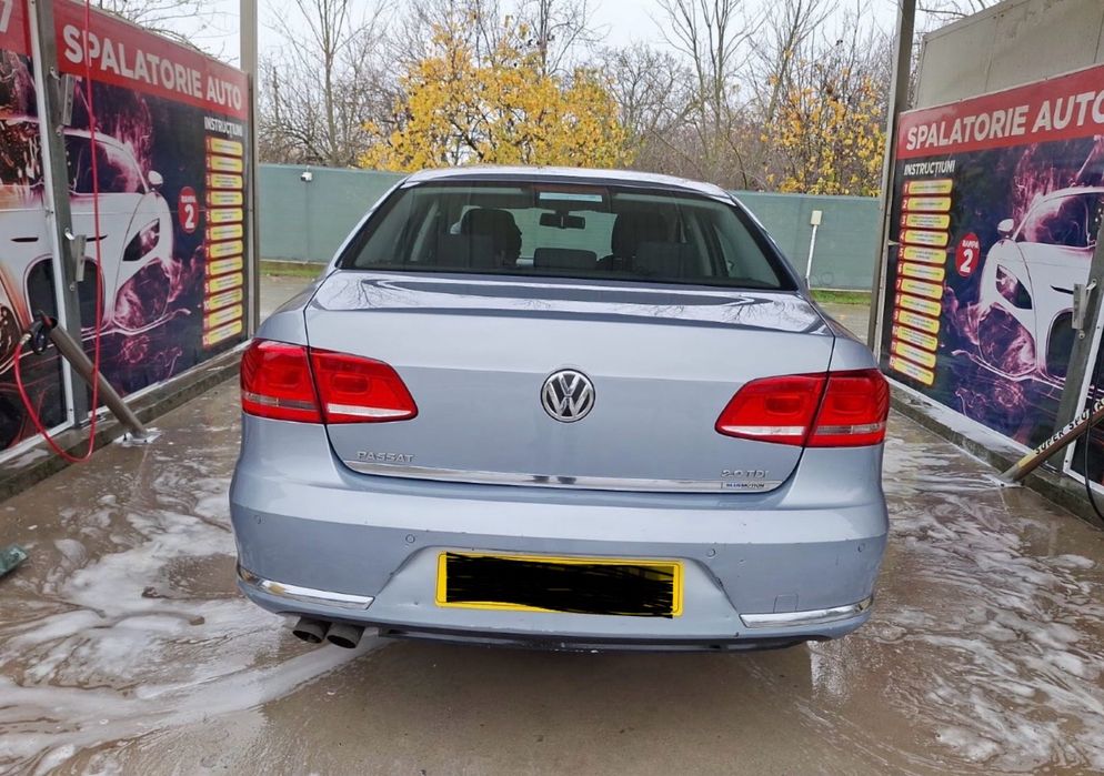 Dezmembrez passat b7