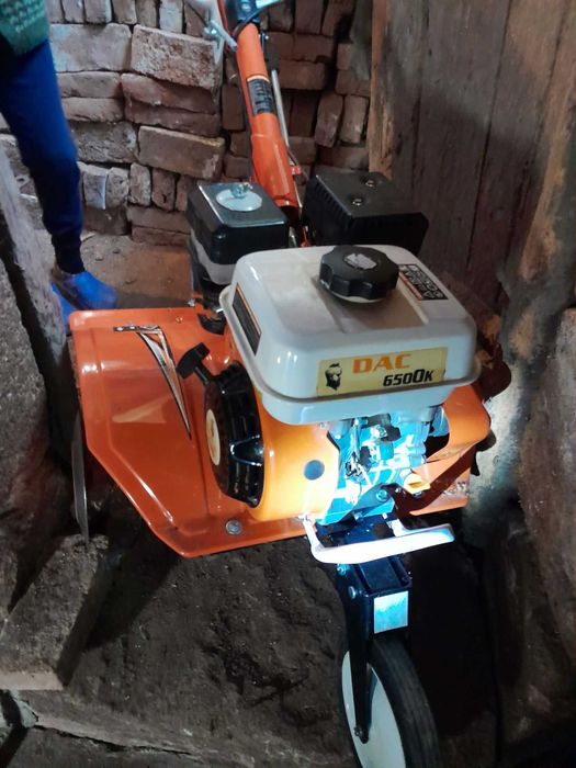 Продава се чисто нова фреза