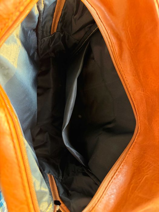 Продавам нова мъжка раница