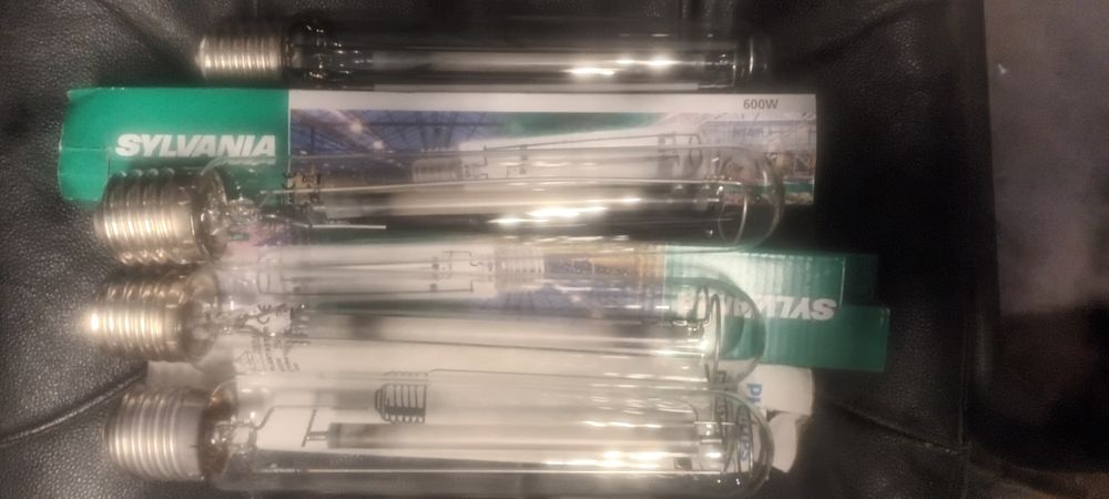 Крушки 600 вата bulds 600 watts