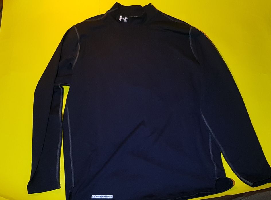 Under Armor  coldqear    мъжка спортна блуза