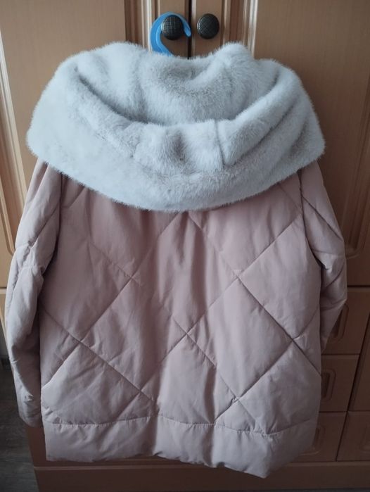 Продам куртку зимнюю