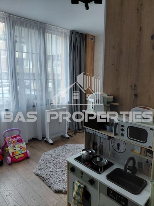 Продава се Тристаен апартамент в София, Света Троица - 68 кв.м за 2160 €/кв.м - Снимка #6