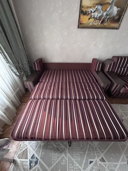 Продам 2 дивана за 100 тысячь