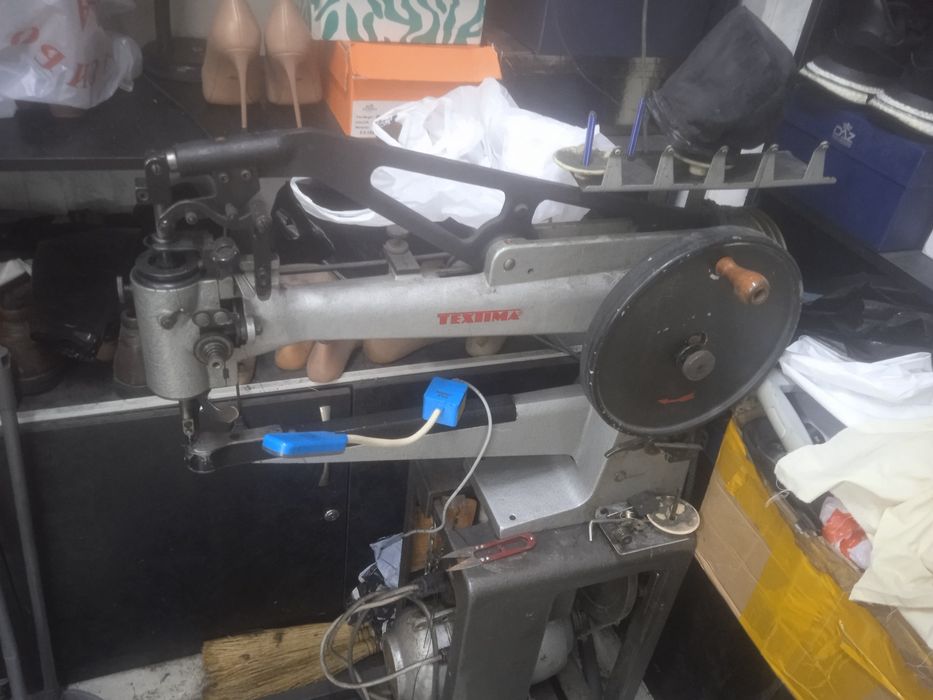 Швейная машинка TEXTIMA