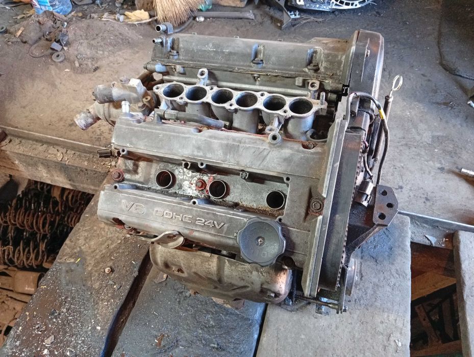 Двигатель Mitsubishi 6A12