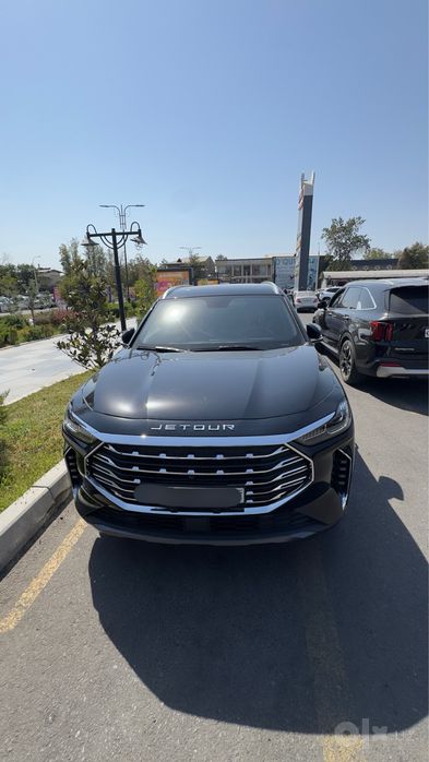 Jetour X70 plus sotiladi