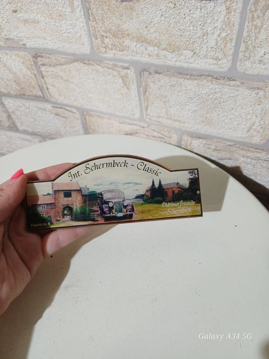 Метална плътна табелка от Германия