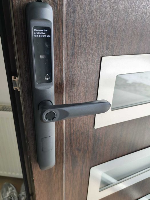 Yala inteligenta WIFI