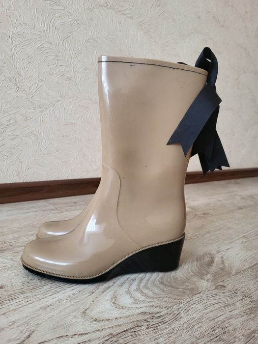 Резиновые сапоги 37р-р