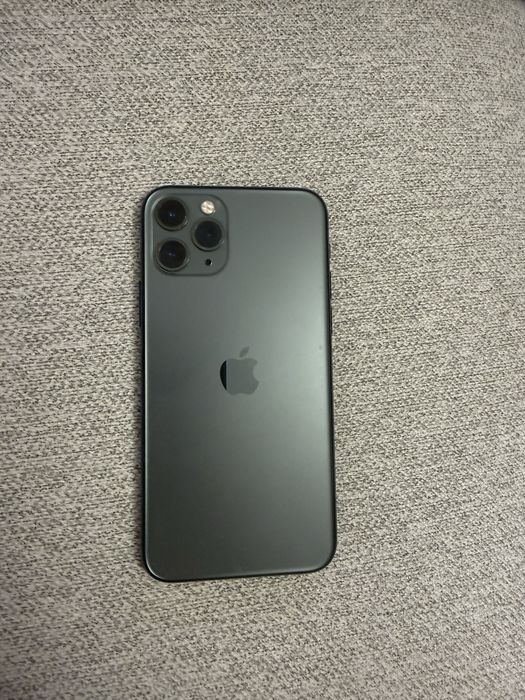 Продам Iphone 11 Pro