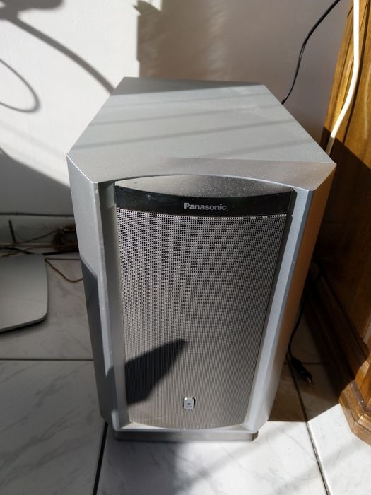 Продавам домашно кино Panasonic SA-HT87070