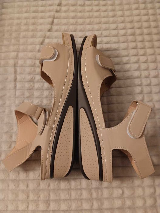 Дамски ортопедични сандали