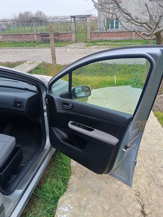 Пежо 307 hdi Peugeot на части