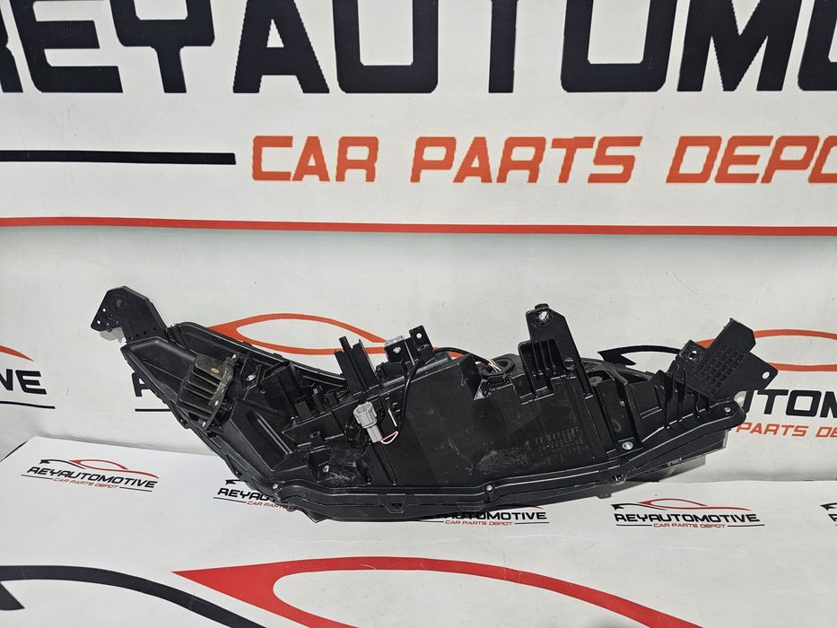 Far stanga led Nissan X Trail X-Trail T33 dupa 2021 cod 210-23791