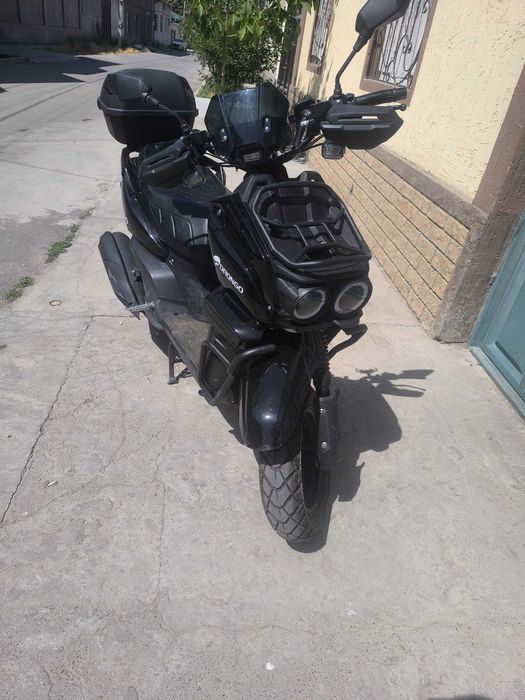 Tank skutr srochni sotladi