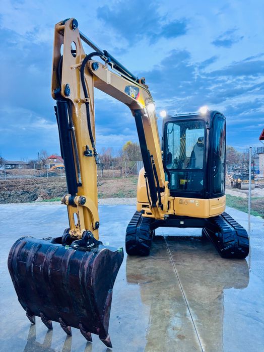 Mini Excavator caterpillar
