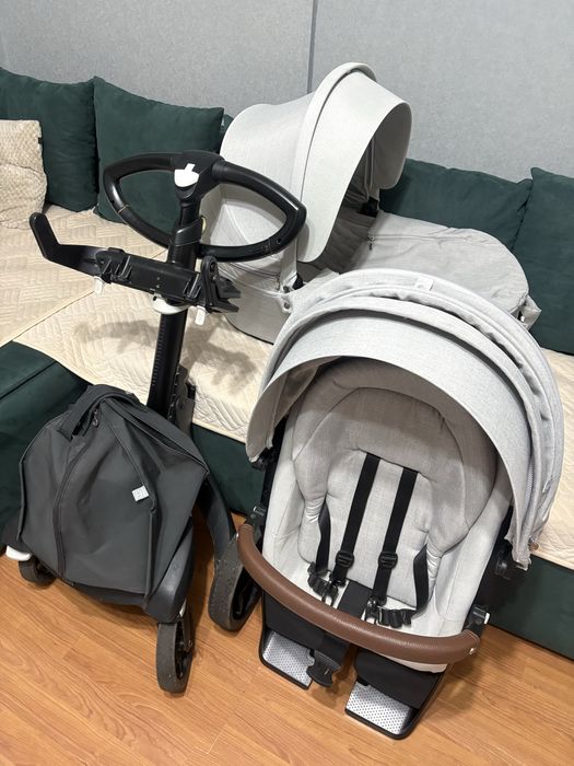 Коляска Stokke Xplory V6 2в1