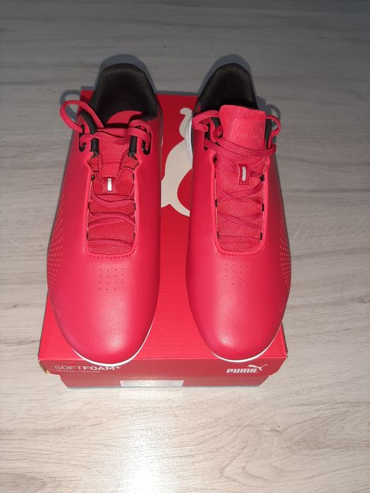 De vânzare Adidași Puma Ferrari,