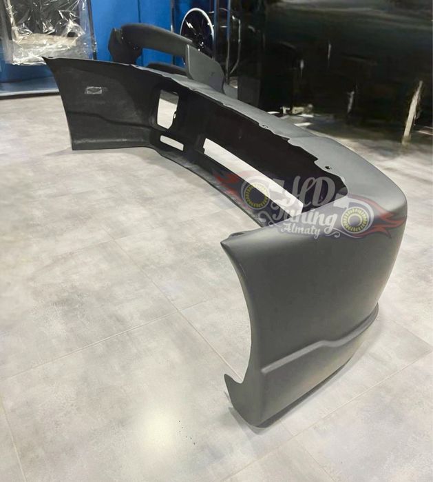 Бампер передний STI2m Subaru Forester SF