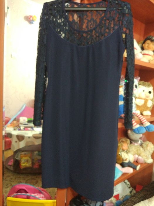 Платье нарядное 48 р.