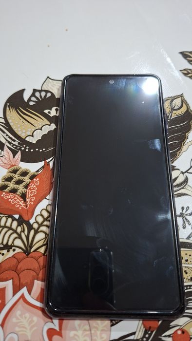 Продам смартфон samsung A52