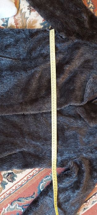 De vânzare palton dama  piele naturală par scurt