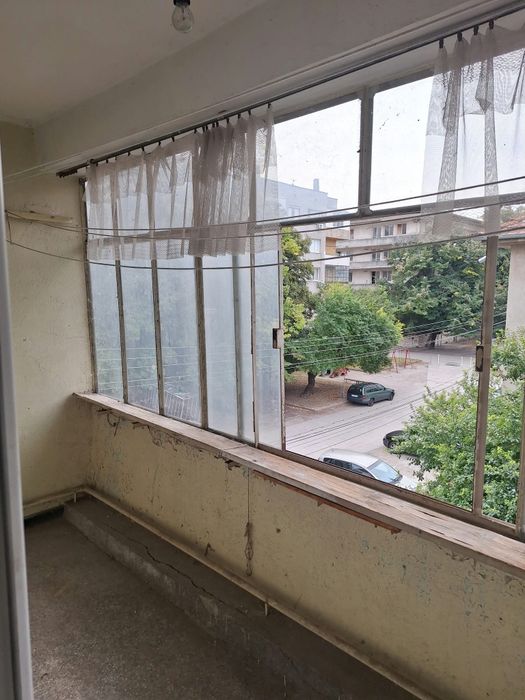 Продавам апартамент