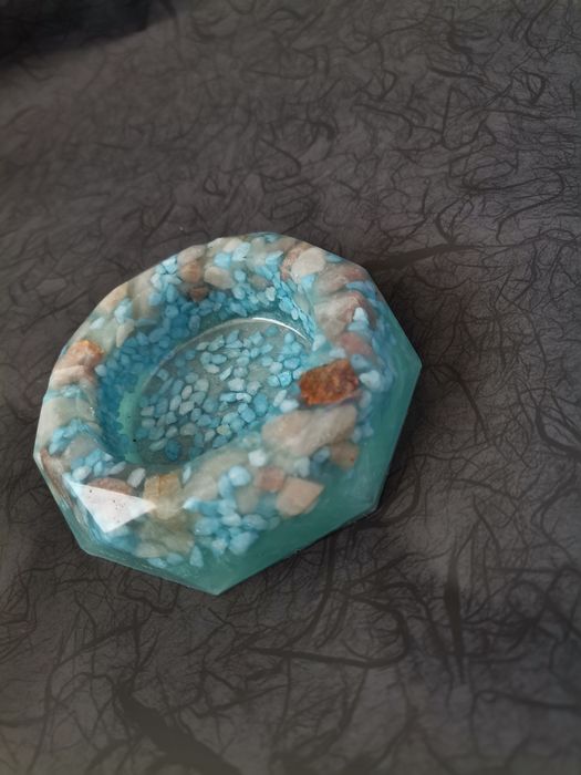 Пепелник от епоксидна смола