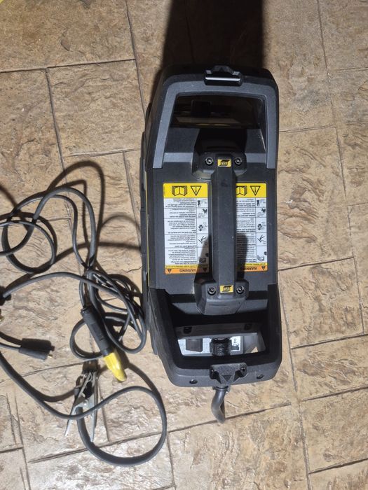 Aparat sudura esab renegade voltes 200i