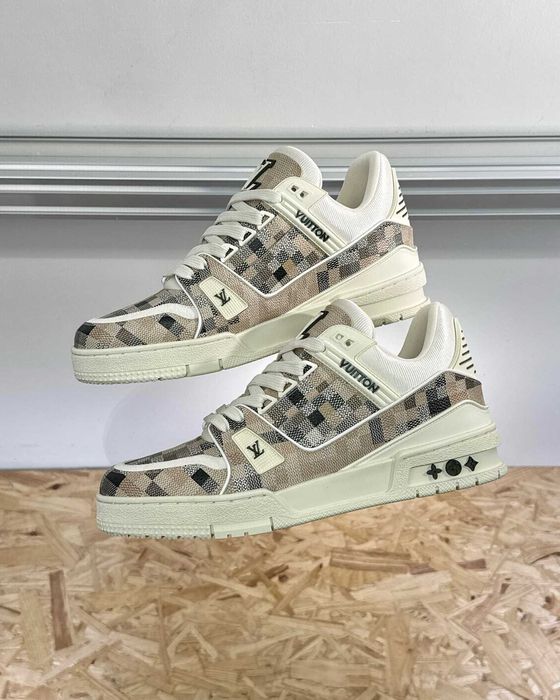 Adidasi Louis Vuitton Trainer Premium