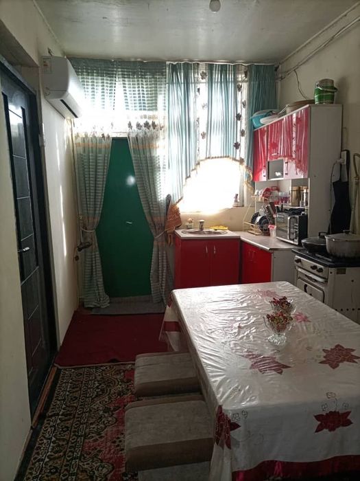 Buxoro vilot Kogon shaxrida 8 sotixli xovli barcha jixozlari bilan sot