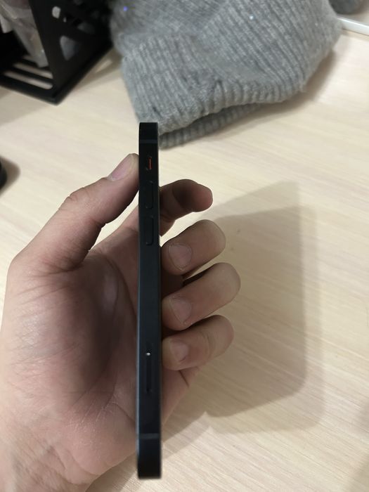 Продам Iphone 13mini 256gb