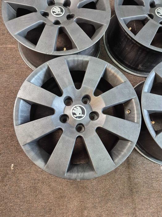 Jante Aliaj 5x112 16'' OEM Skoda Superb Octavia Yeti Karoq / VW Passat Golf Touran Sharan Tiguan Caddy T-ROC  7J ET 37 !