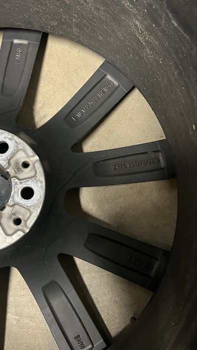 Оригинални!!! Джанти с гуми INDIVIDUAL 22"'за BMW G05/G05 V-spoke 746I