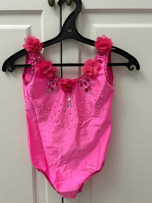 Продам детские костюмы