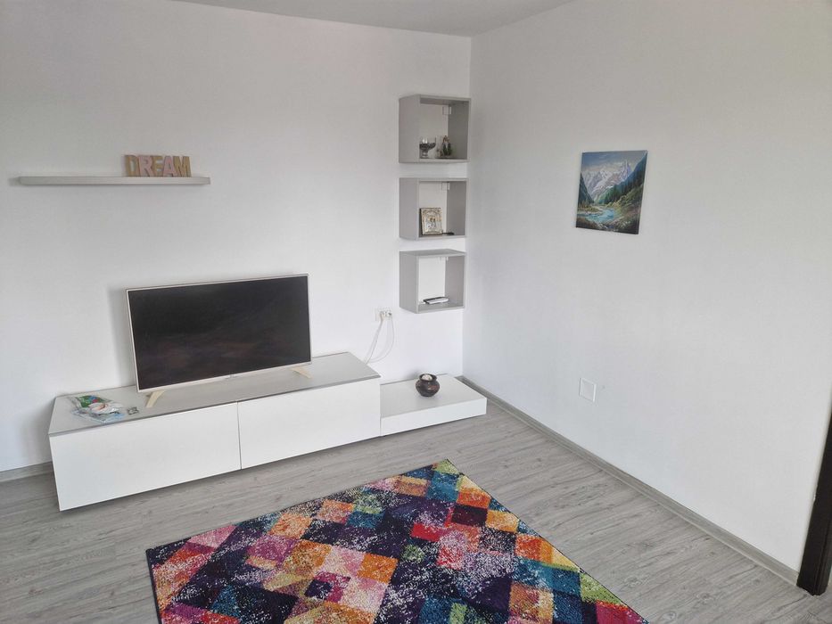 Inchiriez apartament 2 camere Tomis nord , Ciresica/Campus 480 Euro