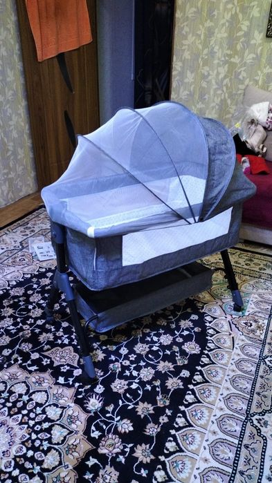 Кроватка колыбель детская до года