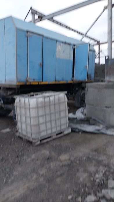 Прицетегі ППУ 1600/100 қондырғысы сатылады.