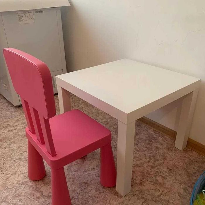 Стульчик IKEA  маммут