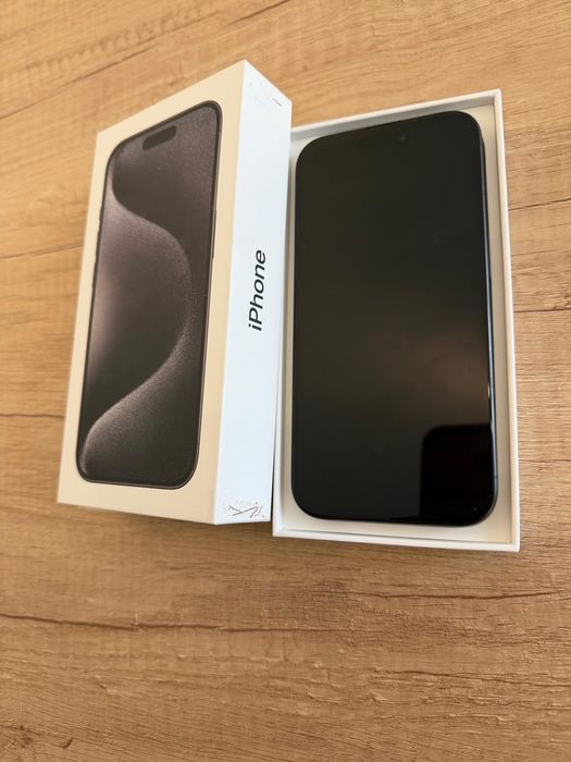 Iphone 15 pro stare foarte buna