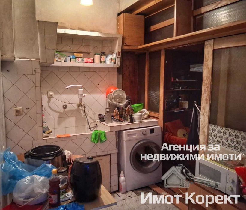 Имот Корект продава 2-Стаен апарт 67м2