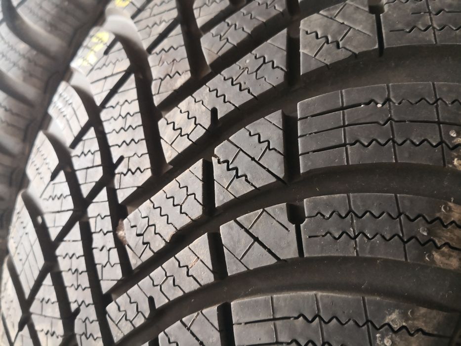 205 45 17 цола гуми като нови hankook dot 22